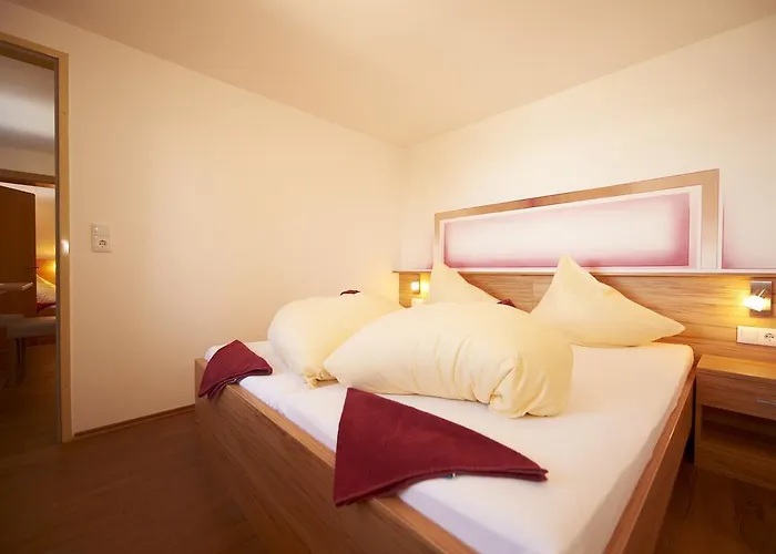 מלון Griessenkarhaus 3*